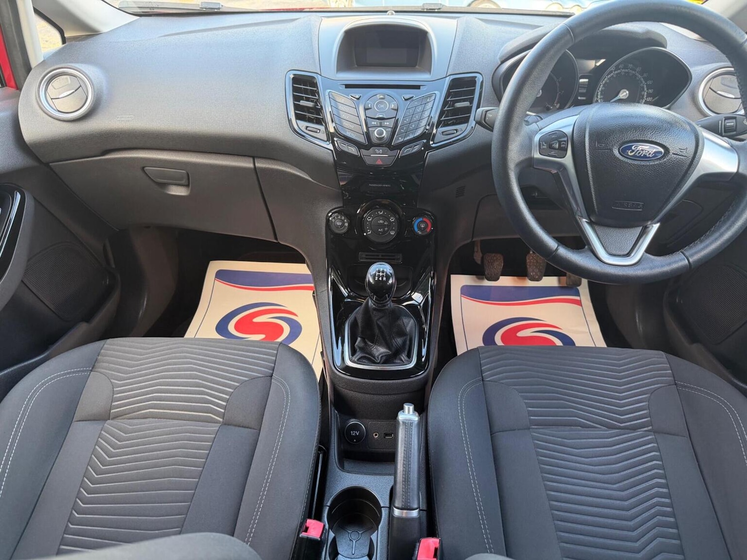 Used Ford Fiesta 2015 for sale - 77622500: Photo 18