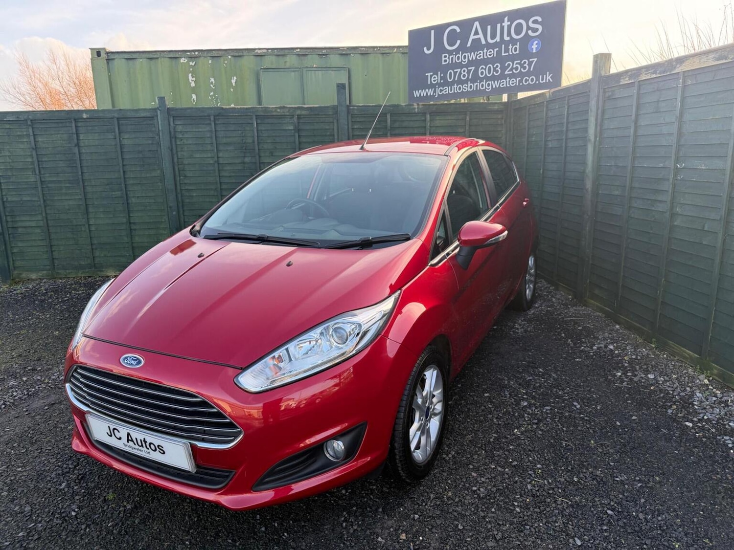 Used Ford Fiesta 2015 for sale - 77622500: Photo 4