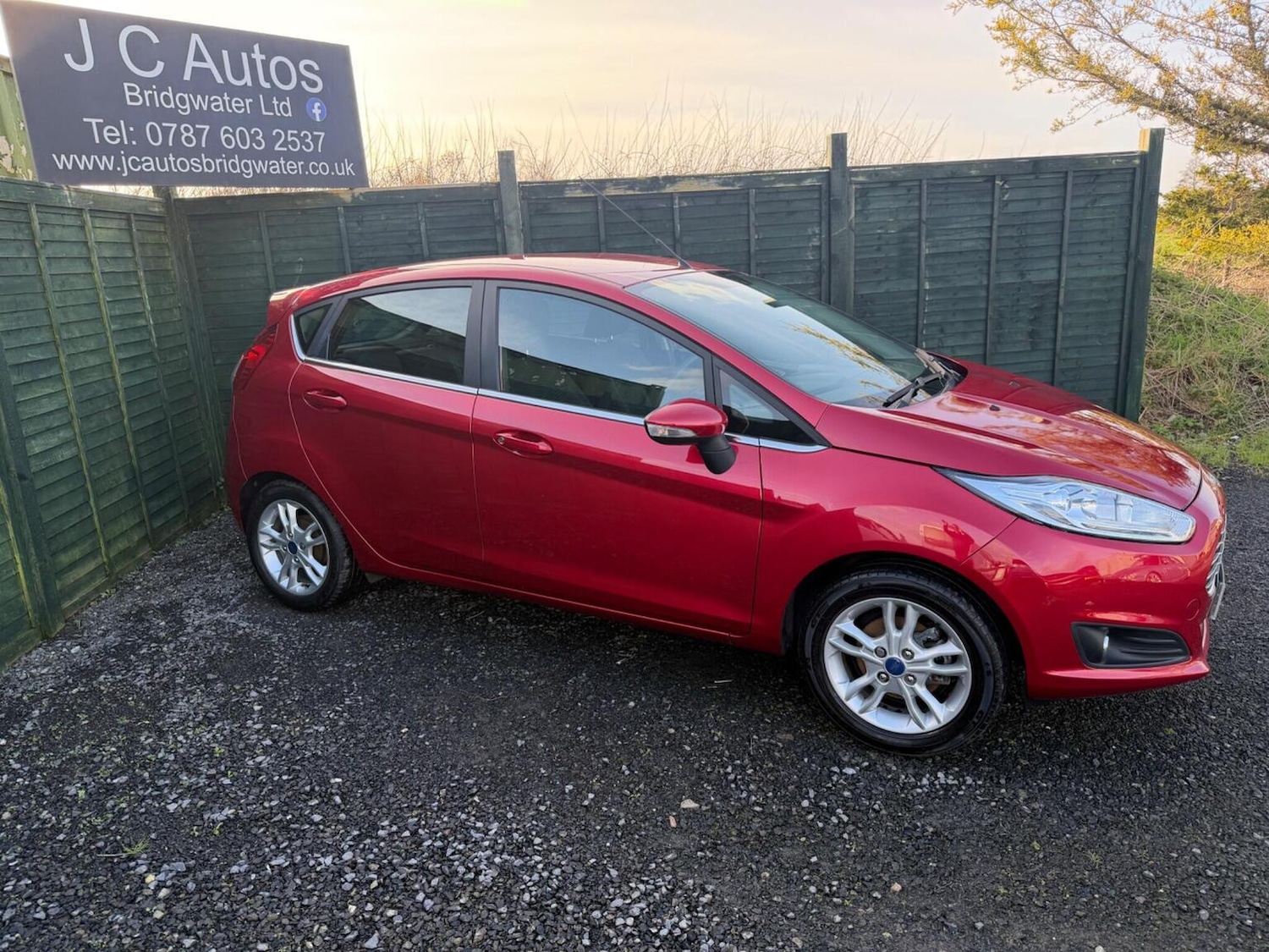 Used Ford Fiesta 2015 for sale - 77622500: Photo 9