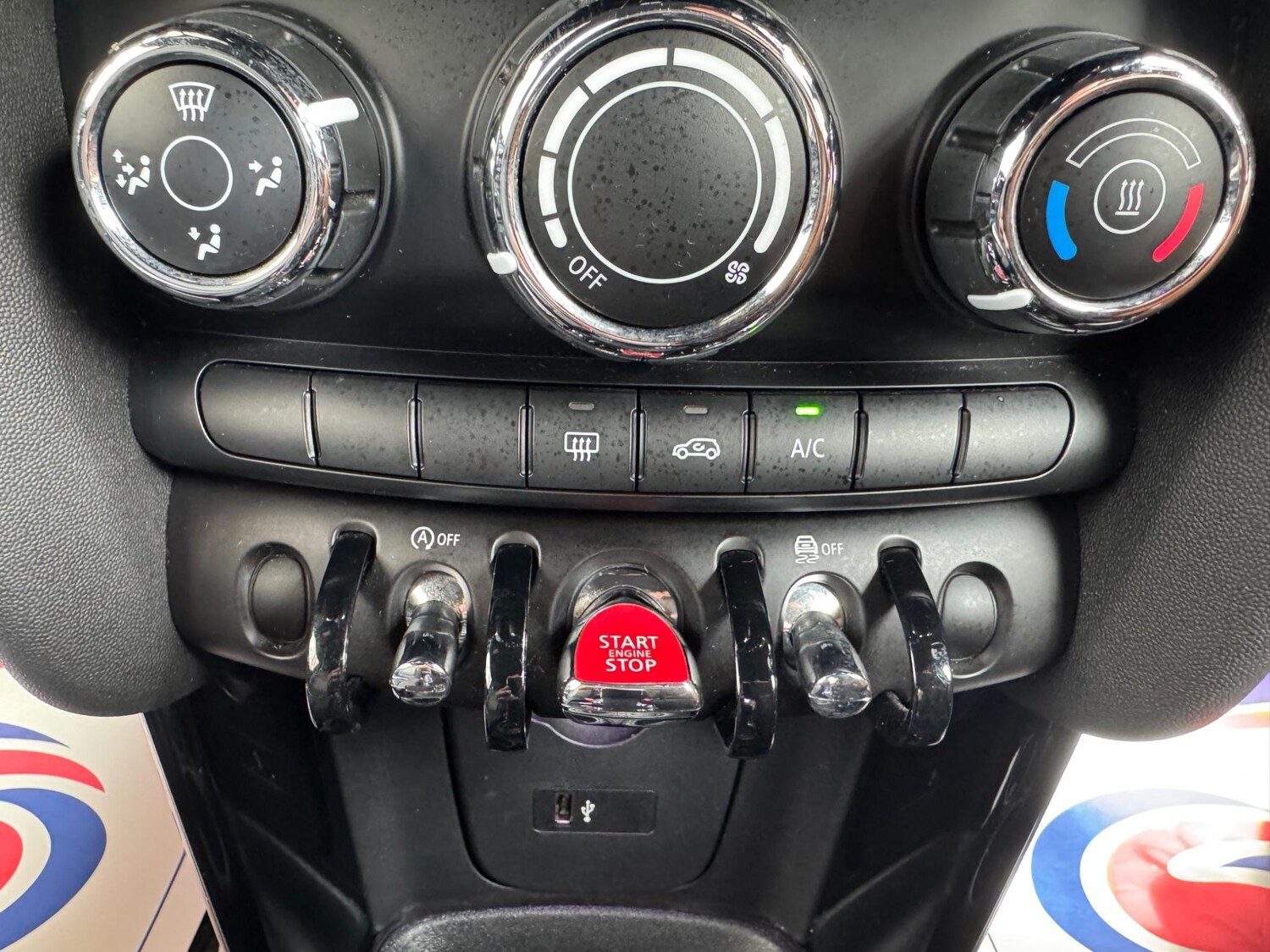 Used MINI Hatch 2019 for sale - 76585322: Photo 31