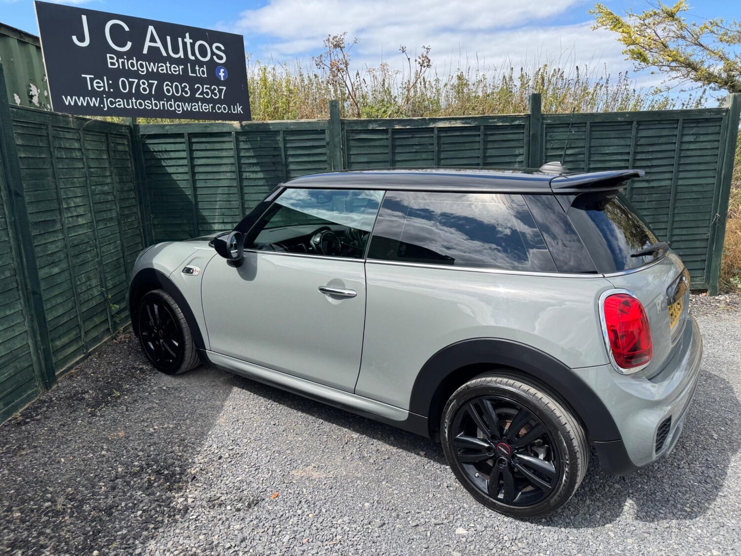 Used MINI Hatch 2019 for sale - 76585322: Photo 8