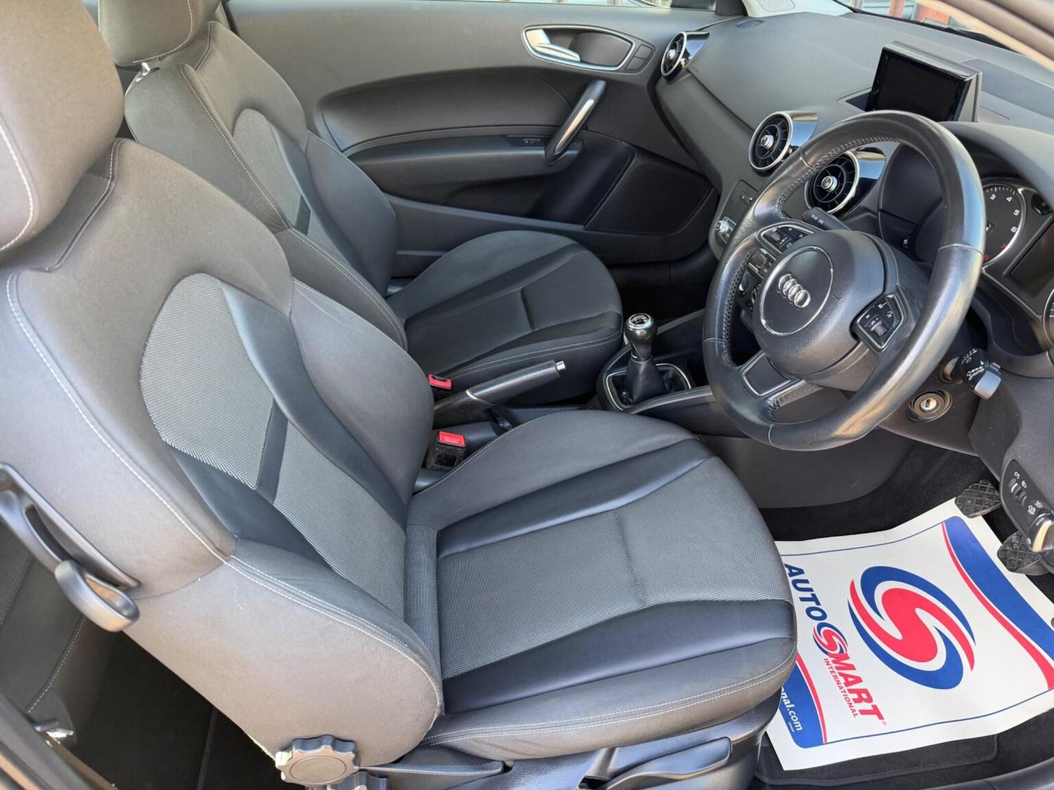 Used Audi A1 2016 for sale - 77844922: Photo 2
