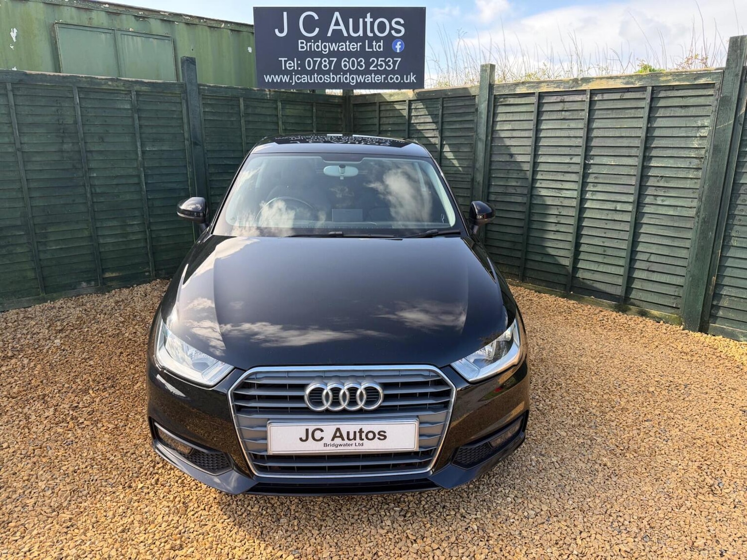 Used Audi A1 2016 for sale - 77844922: Photo 3