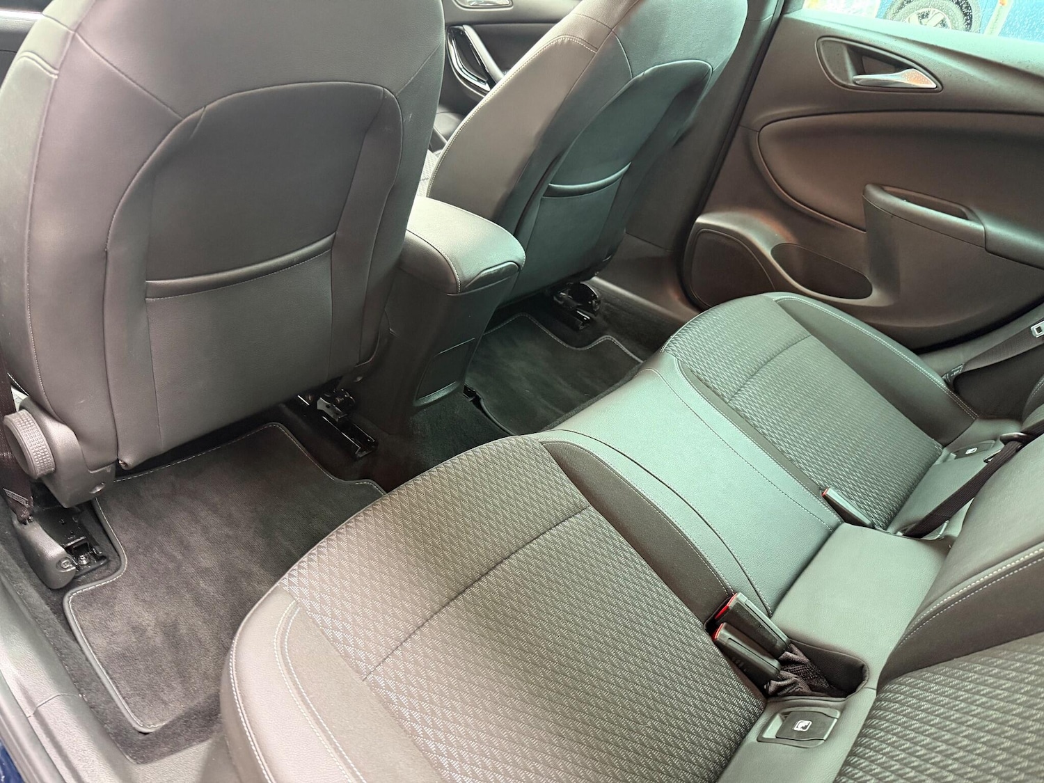 Used Vauxhall Astra 2019 for sale - 76886529: Photo 20