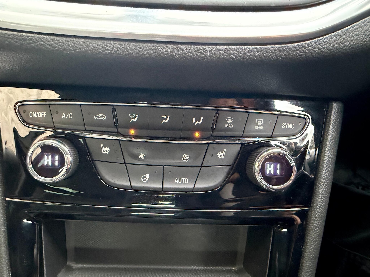 Used Vauxhall Astra 2019 for sale - 76886529: Photo 32