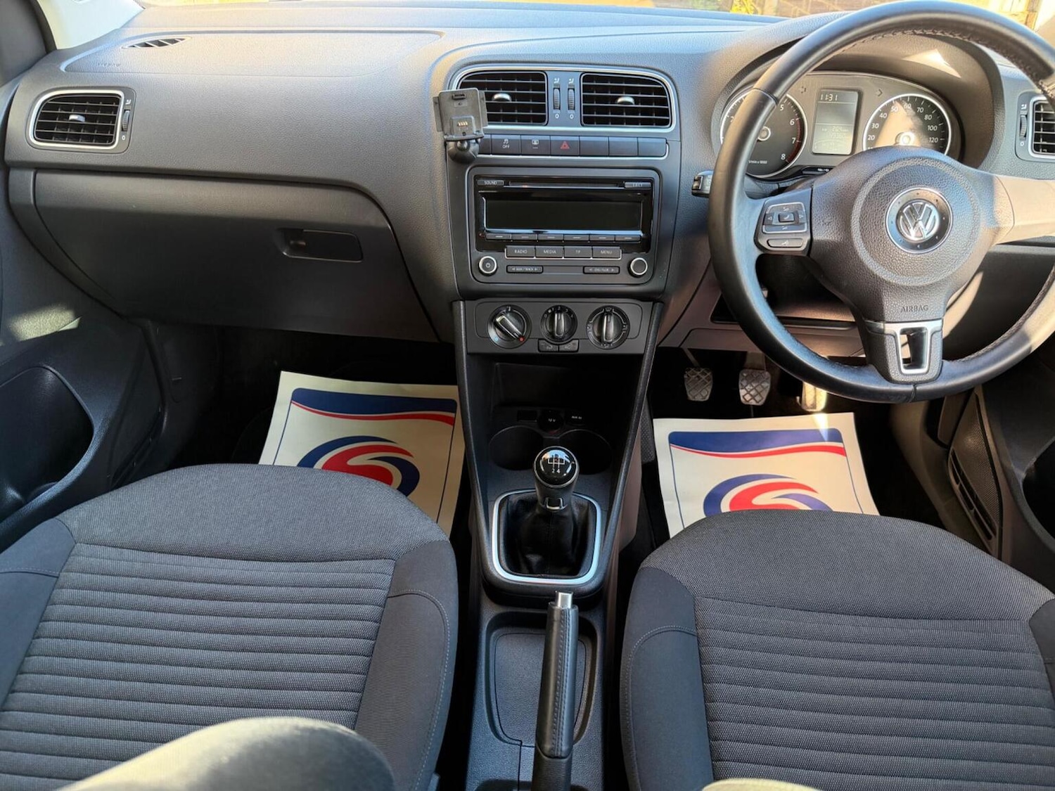 Used Volkswagen Polo 2014 for sale - 77233775: Photo 13