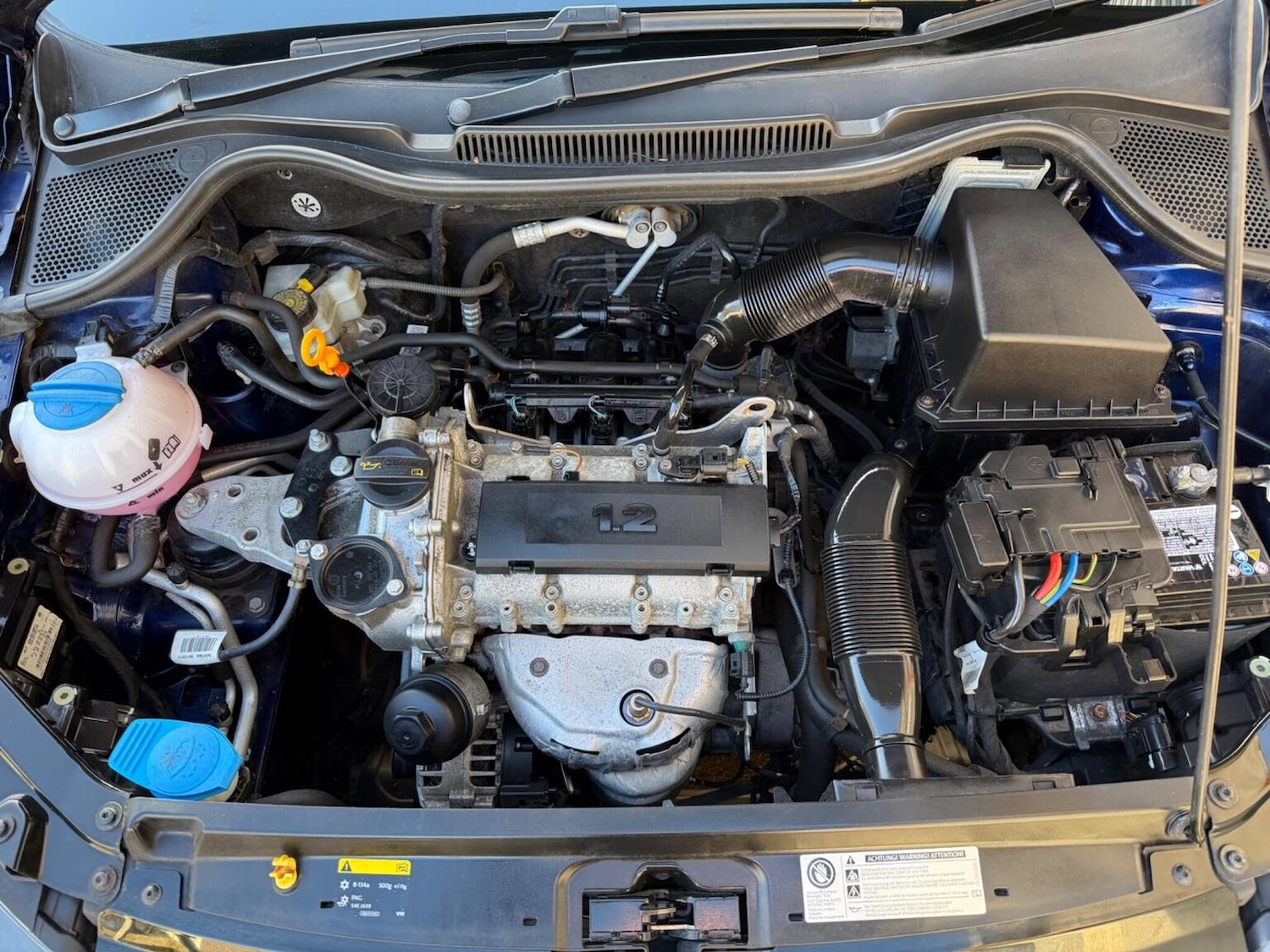 Used Volkswagen Polo 2014 for sale - 77233775: Photo 15