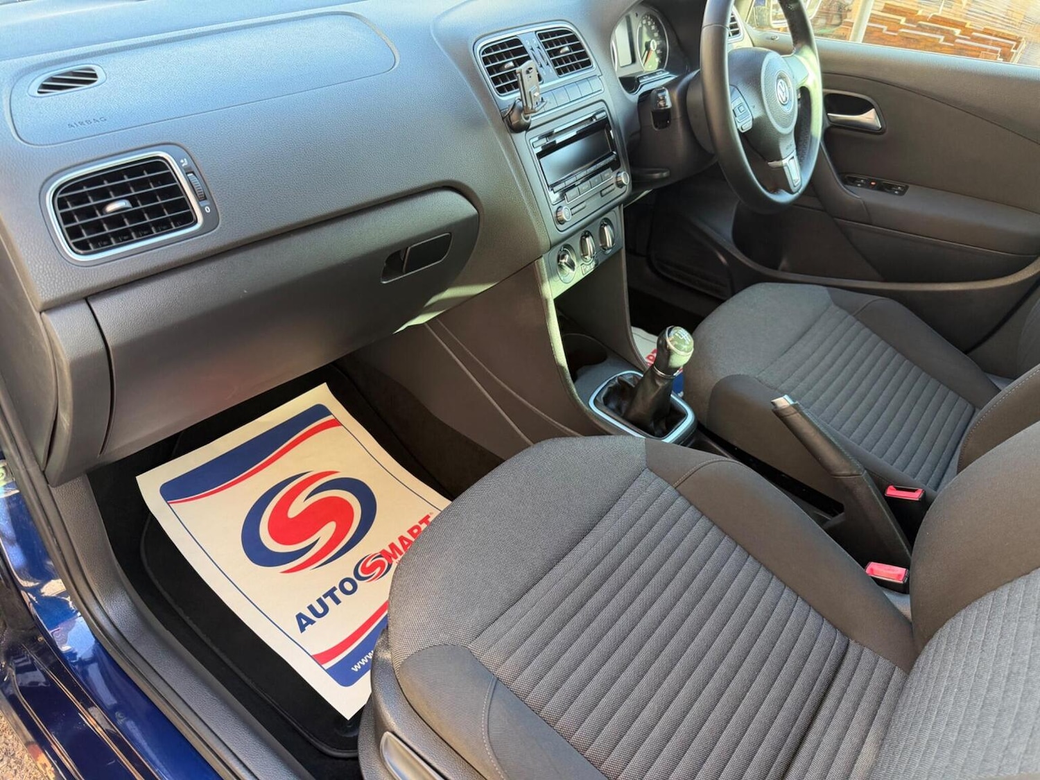 Used Volkswagen Polo 2014 for sale - 77233775: Photo 16