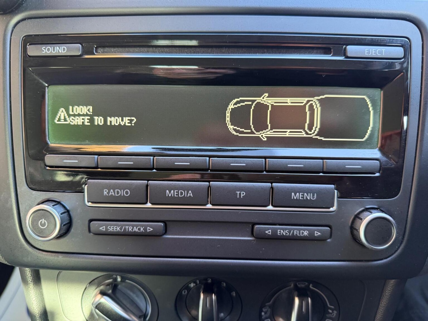 Used Volkswagen Polo 2014 for sale - 77233775: Photo 20