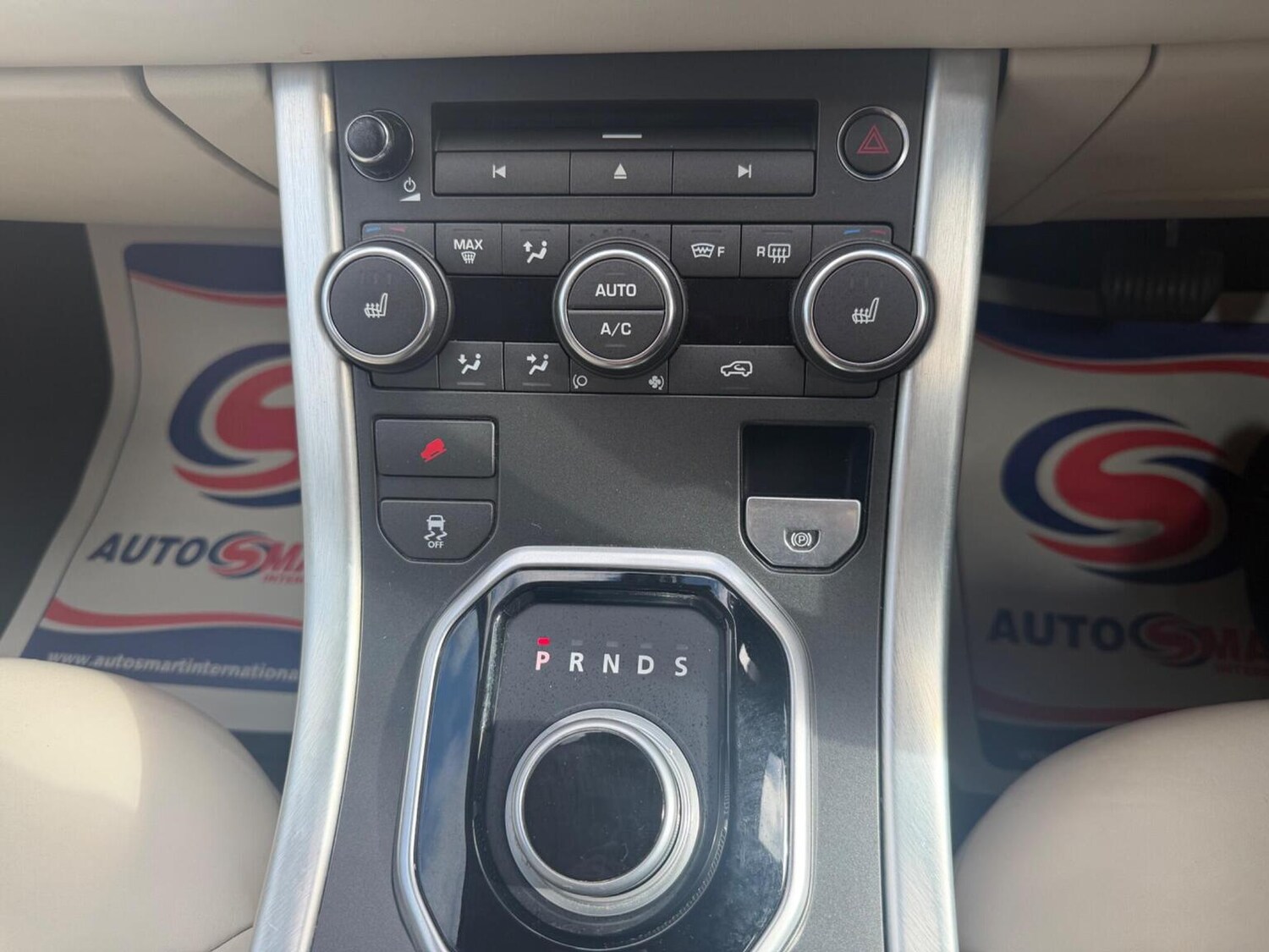 Used Land Rover Range Rover Evoque 2011 for sale - 78112035: Photo 29