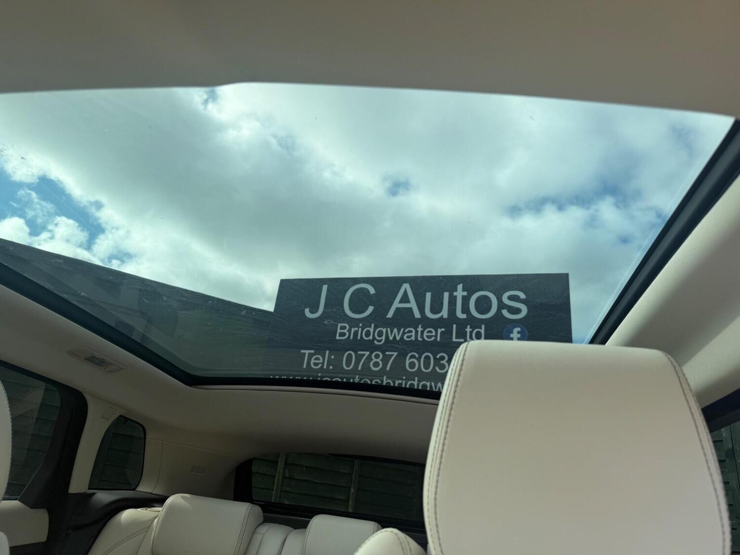 Used Land Rover Range Rover Evoque 2011 for sale - 78112035: Photo 33