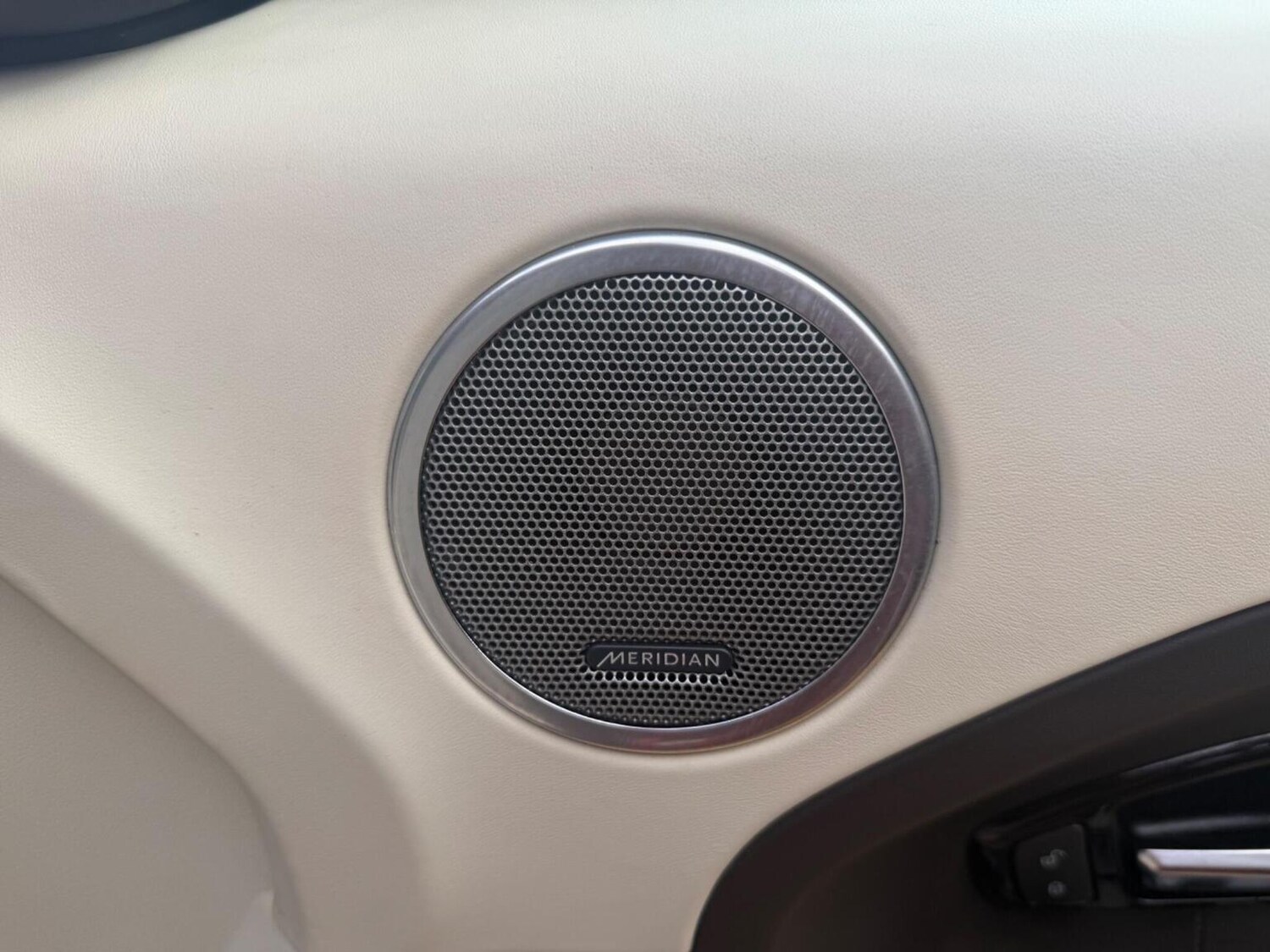 Used Land Rover Range Rover Evoque 2011 for sale - 78112035: Photo 35