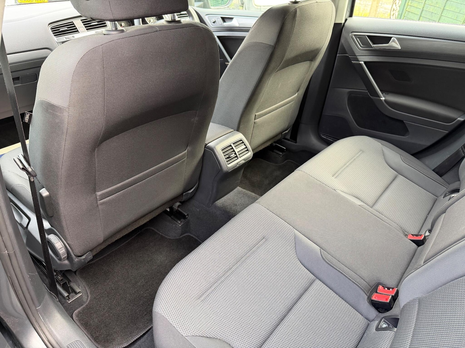 Used Volkswagen Golf 2017 for sale - 76994782: Photo 19