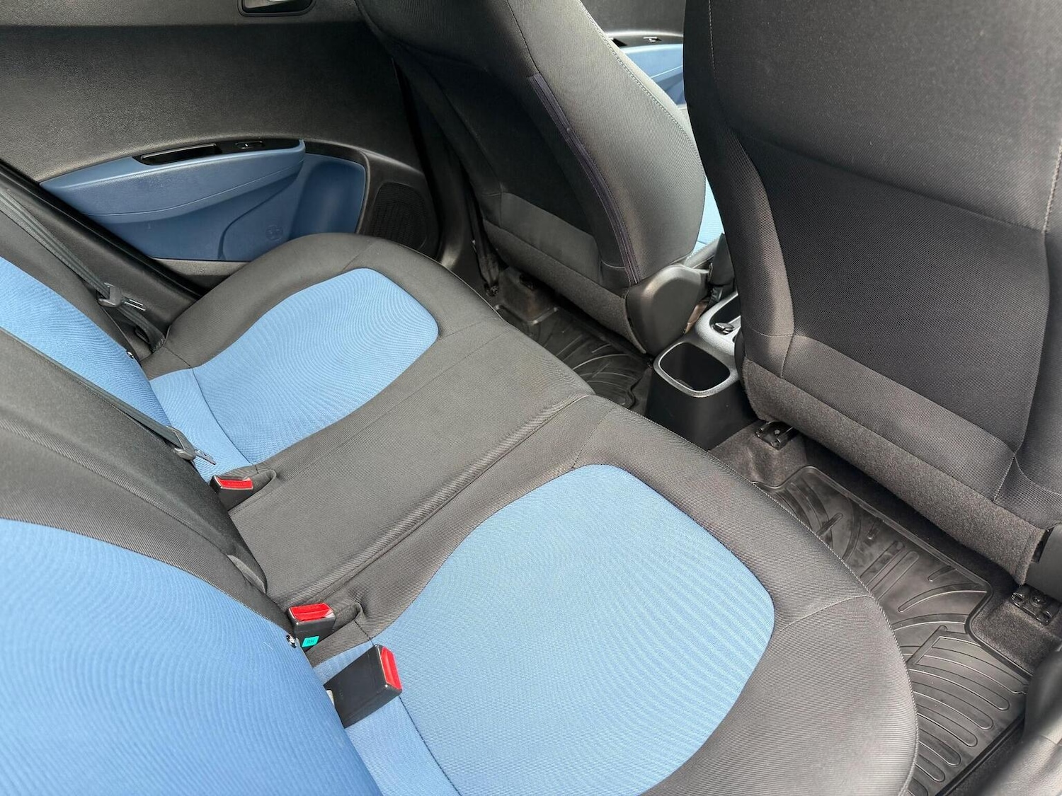 Used Hyundai i10 2015 for sale - 77179739: Photo 17