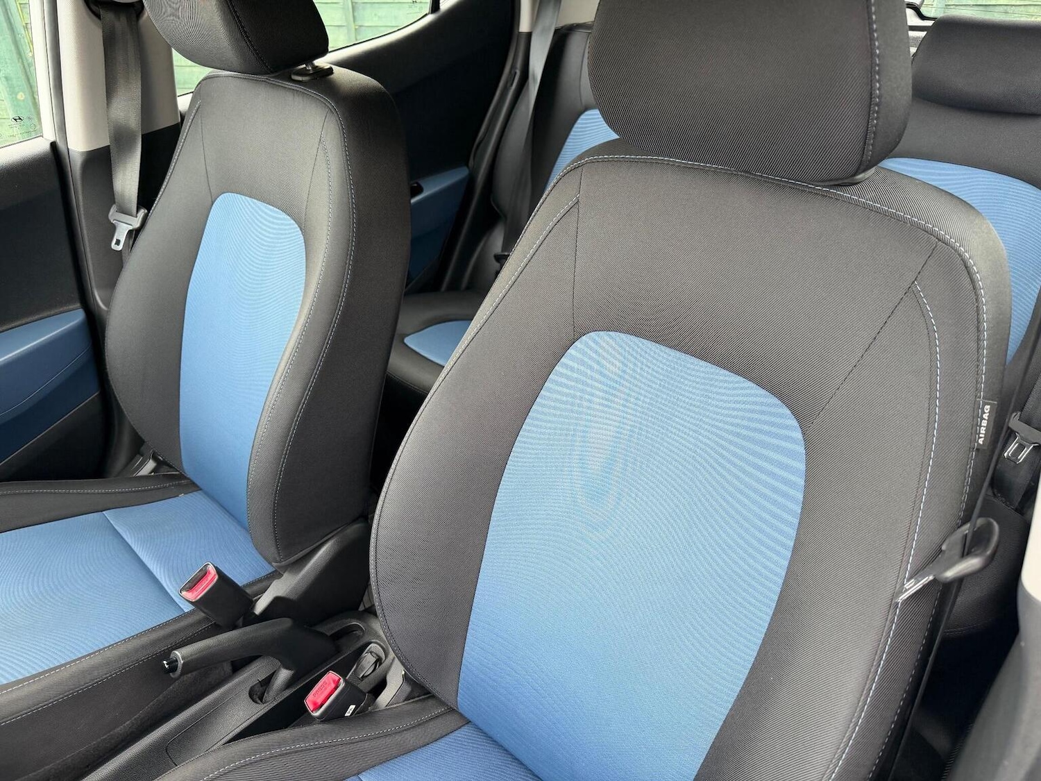 Used Hyundai i10 2015 for sale - 77179739: Photo 18