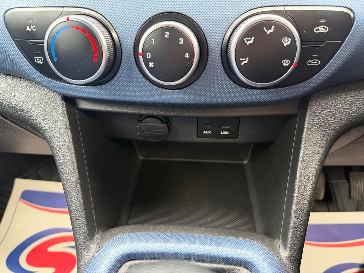 Used Hyundai i10 2015 for sale - 77179739: Photo 22