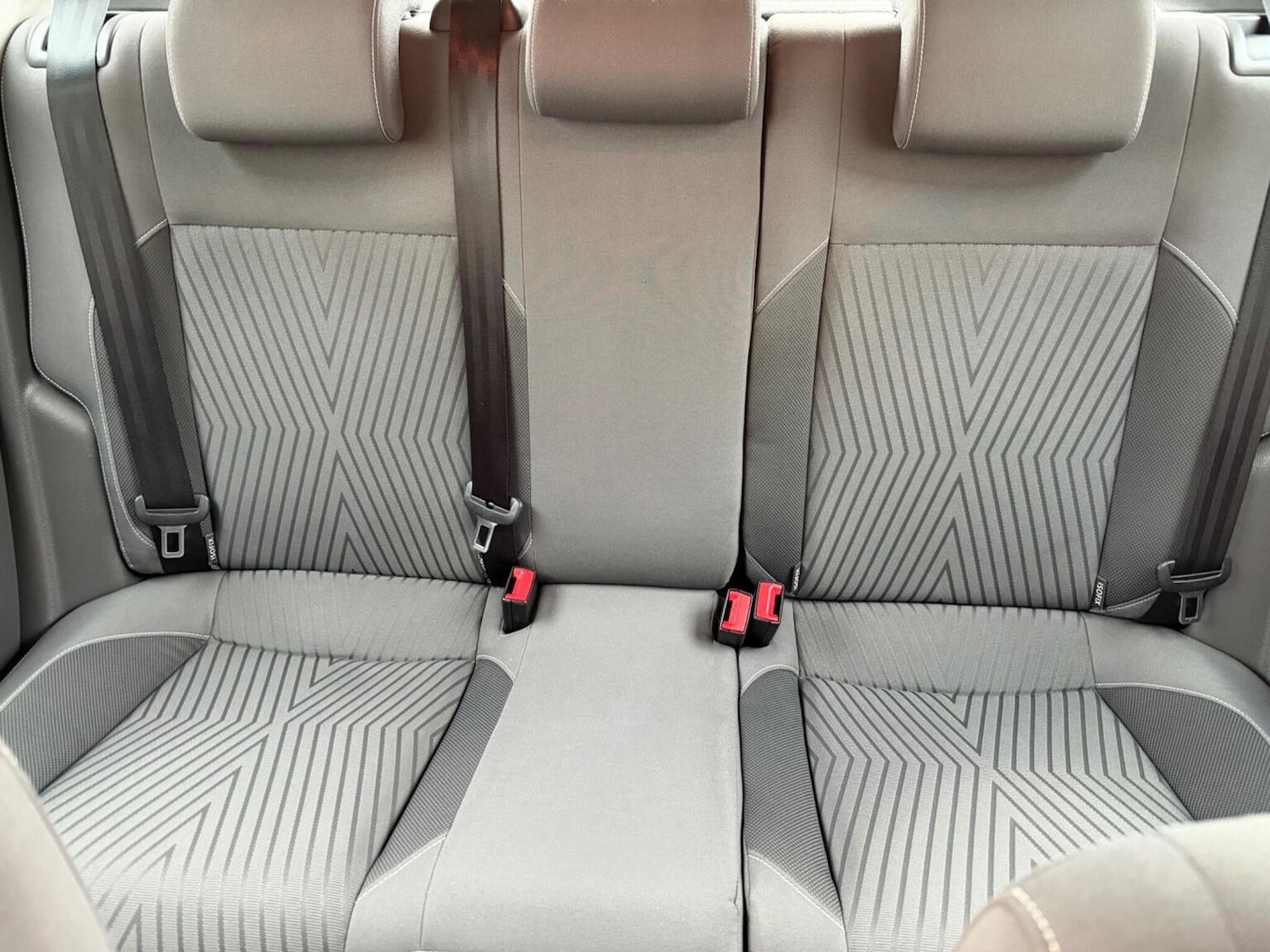 Used Volkswagen Polo 2015 for sale - 77789344: Photo 11