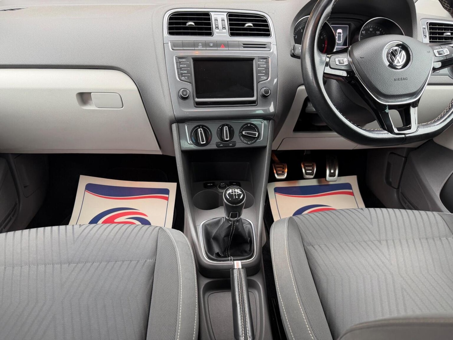 Used Volkswagen Polo 2015 for sale - 77789344: Photo 23