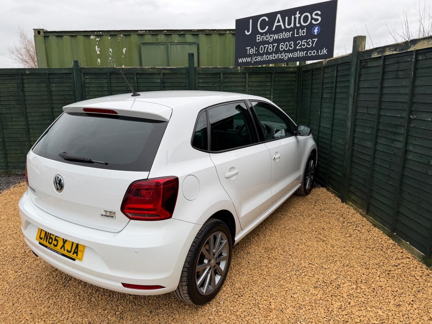 Used Volkswagen Polo 2015 for sale - 77789344: Photo 7