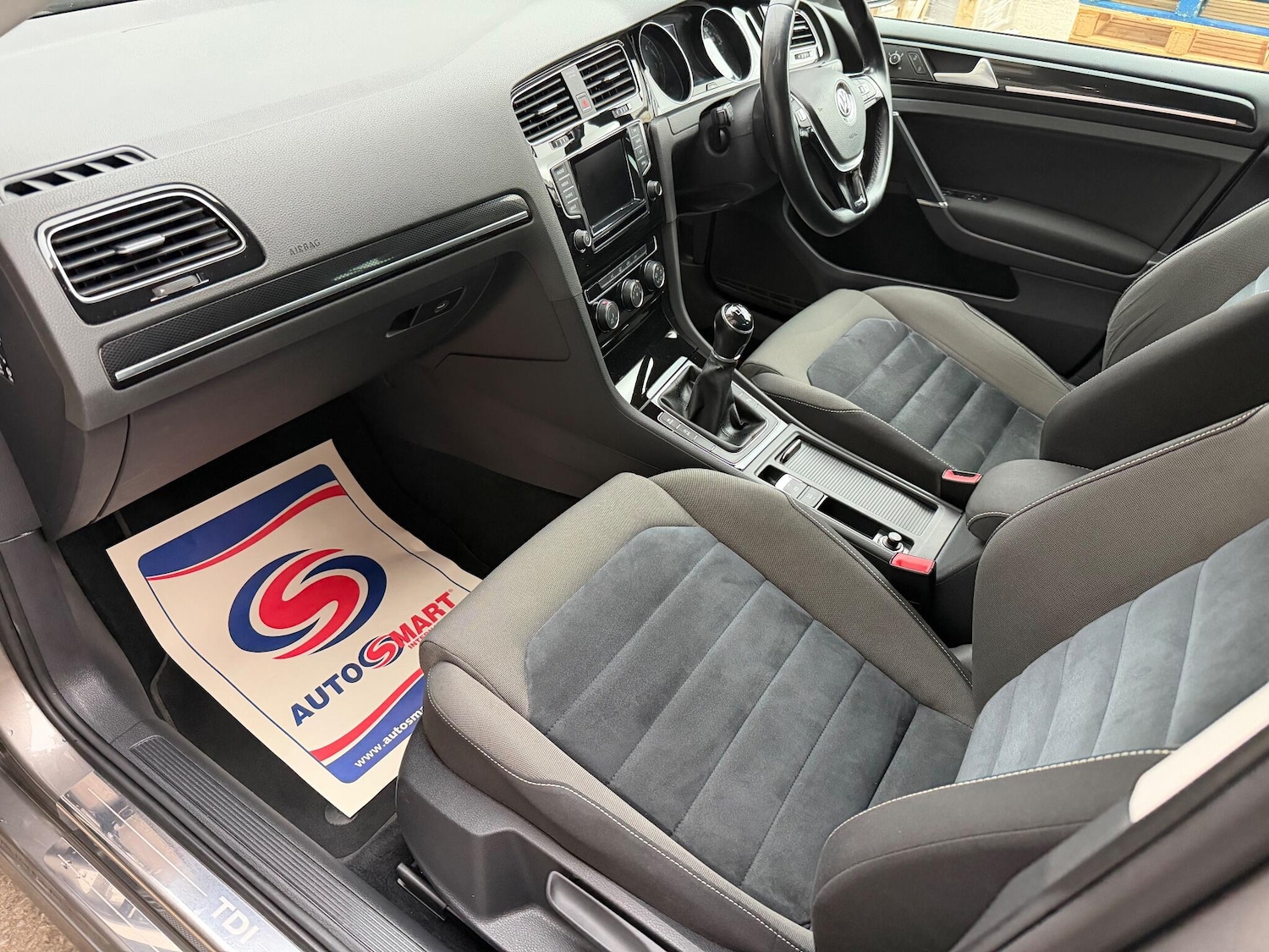 Used Volkswagen Golf 2014 for sale - 76584096: Photo 19