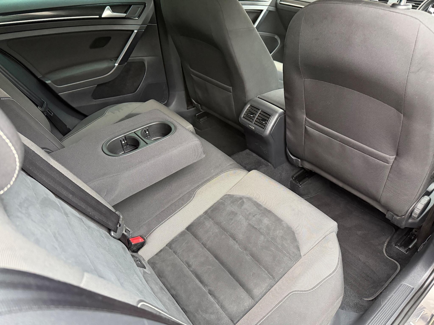 Used Volkswagen Golf 2014 for sale - 76584096: Photo 26