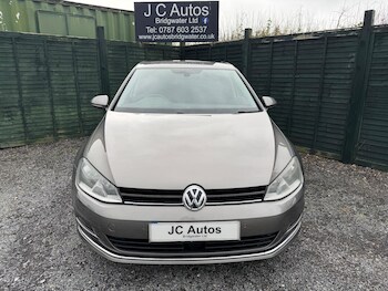 Used Volkswagen Golf 2014 for sale - 76584096: Photo