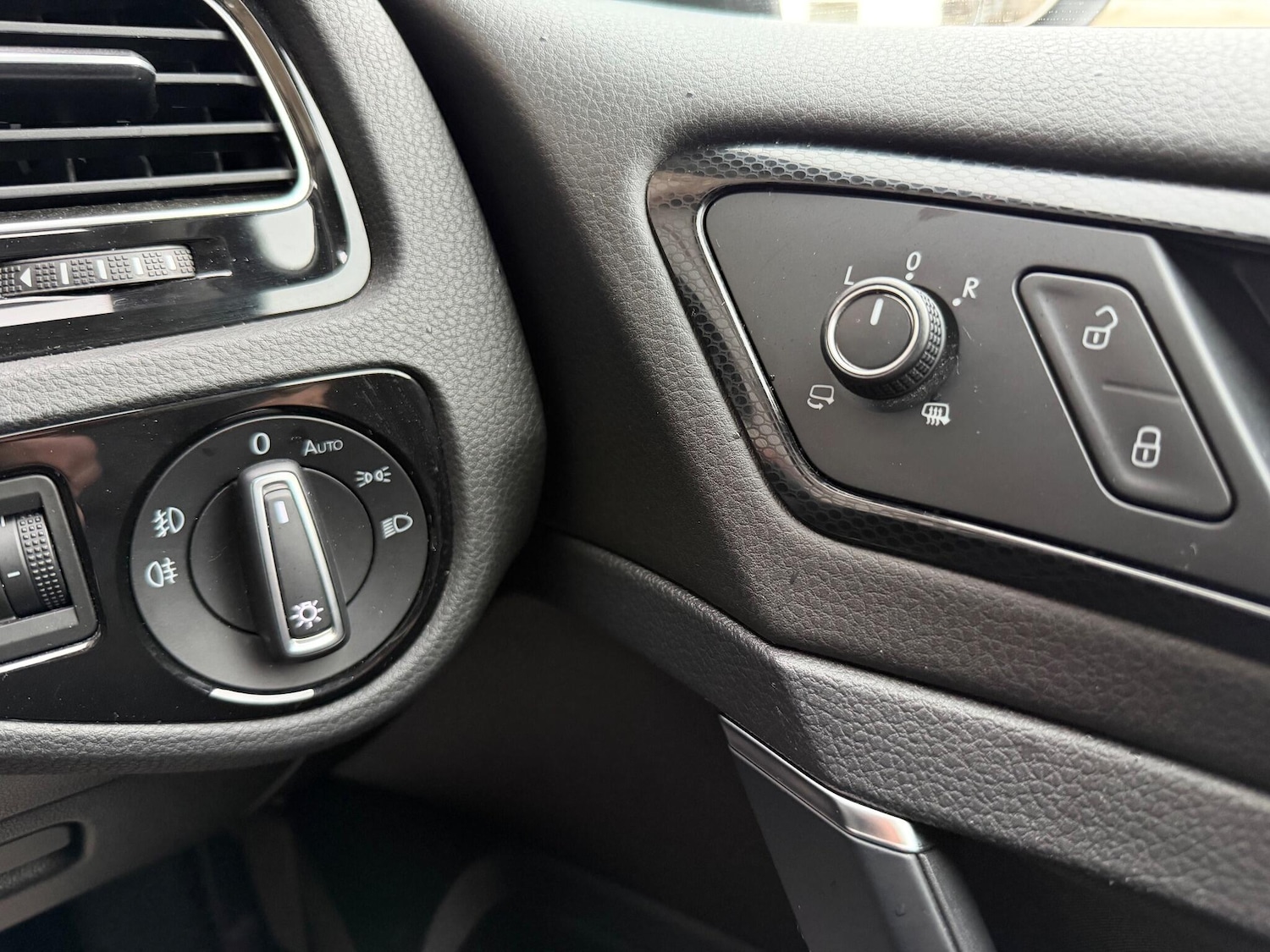 Used Volkswagen Golf 2014 for sale - 76584096: Photo 33