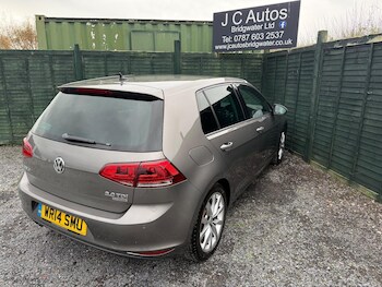 Used Volkswagen Golf 2014 for sale - 76584096: Photo