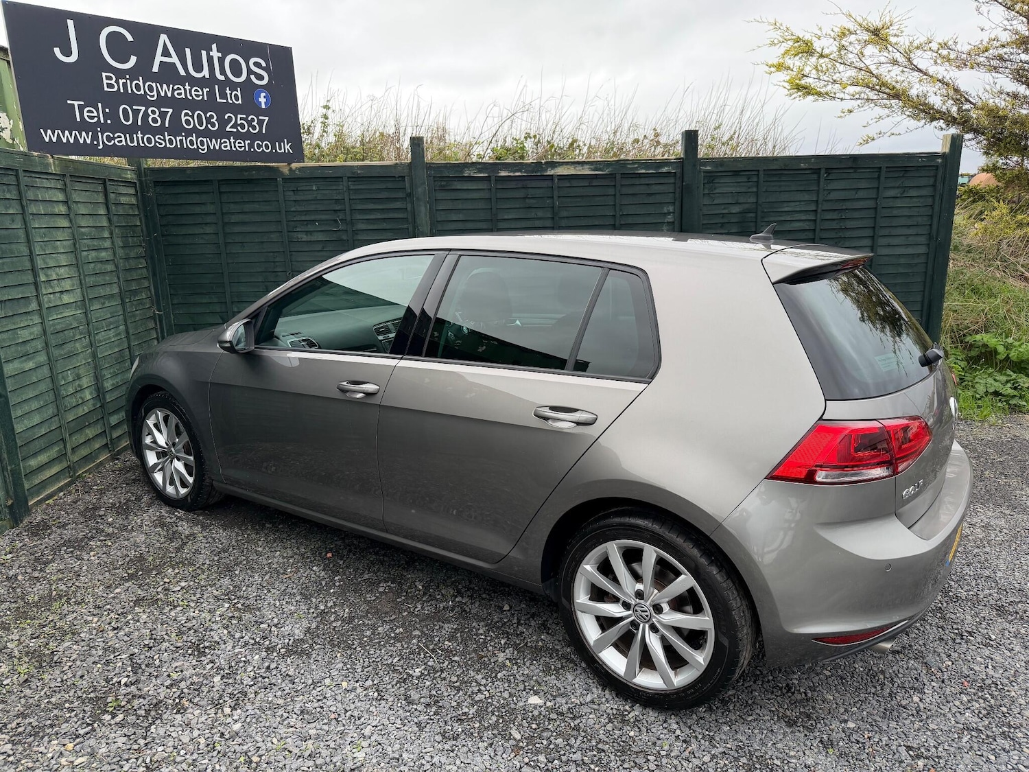 Used Volkswagen Golf 2014 for sale - 76584096: Photo 7