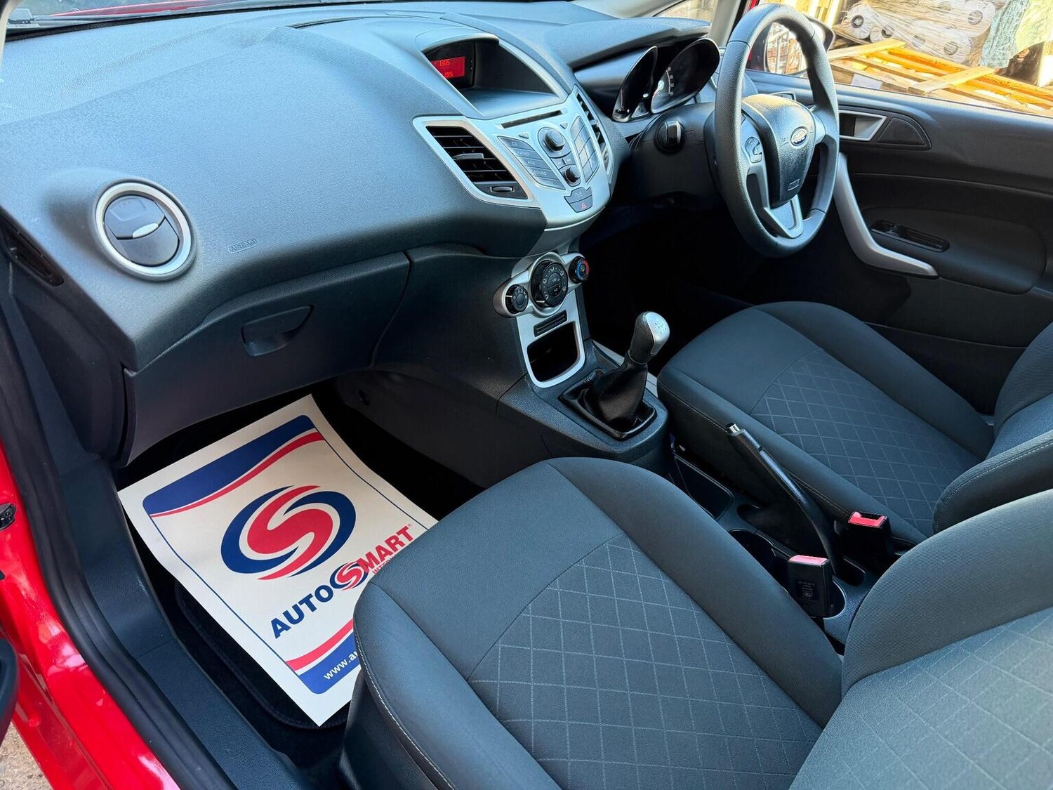 Used Ford Fiesta 2012 for sale - 77036127: Photo 19