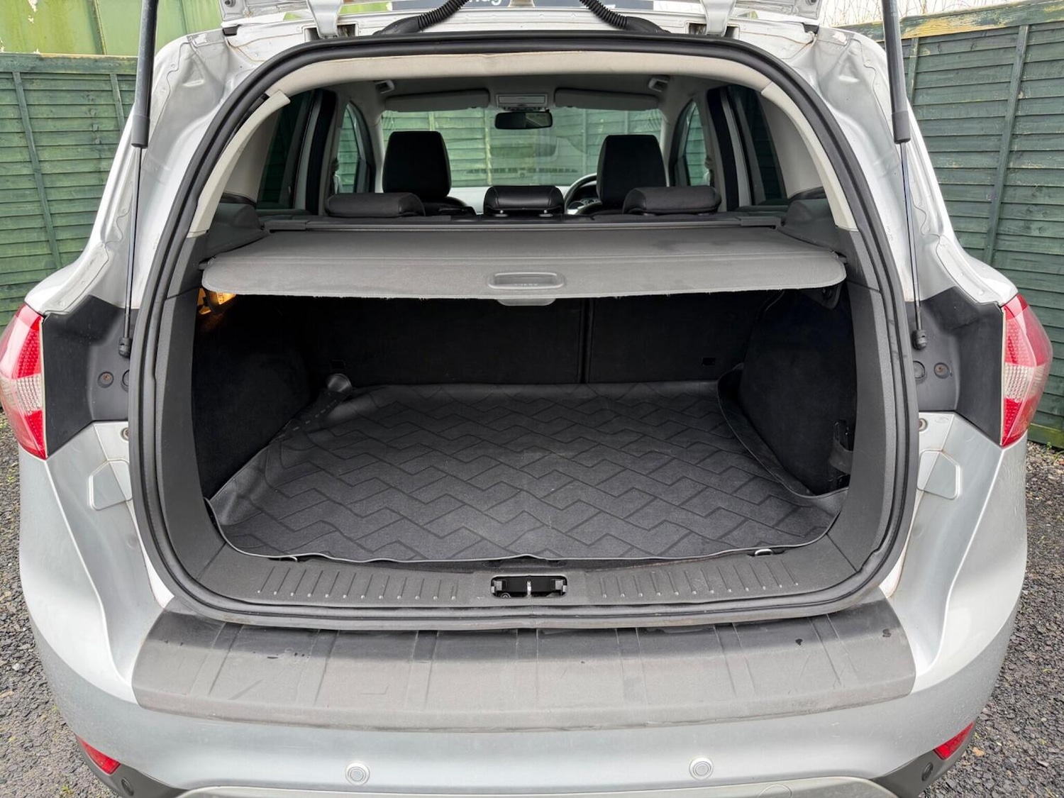 Used Ford Kuga 2011 for sale - 77535991: Photo 13