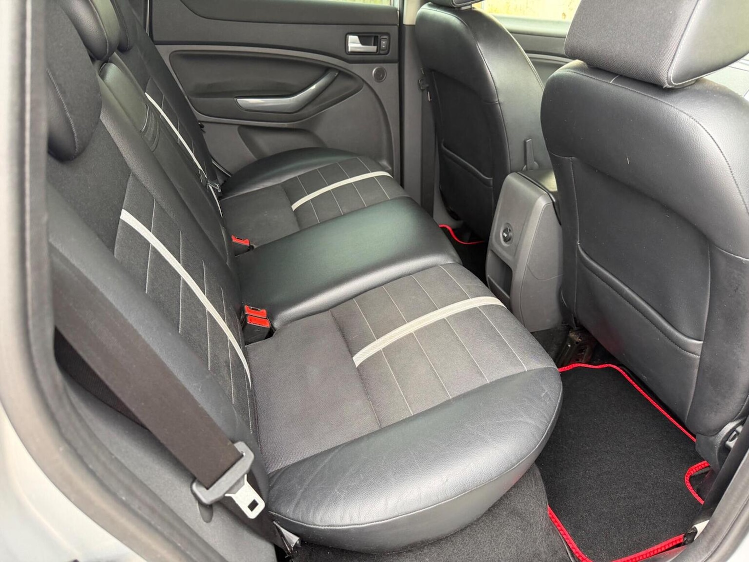 Used Ford Kuga 2011 for sale - 77535991: Photo 18