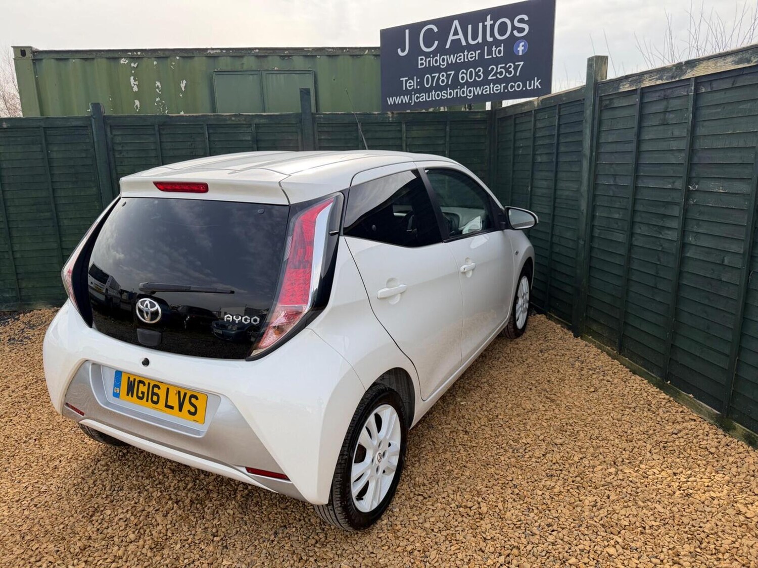 Used Toyota AYGO 2016 for sale - 77789319: Photo 7