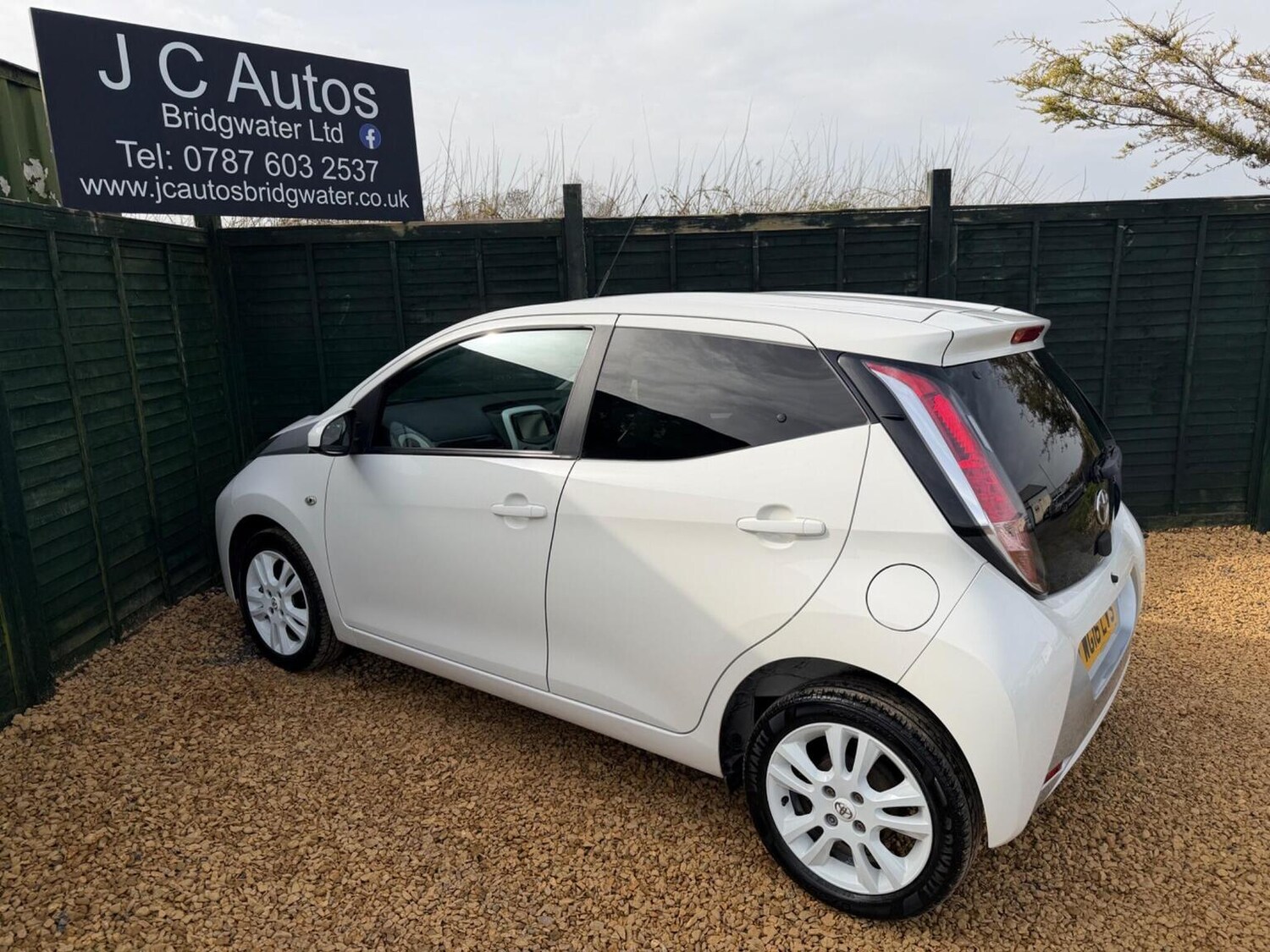 Used Toyota AYGO 2016 for sale - 77789319: Photo 8