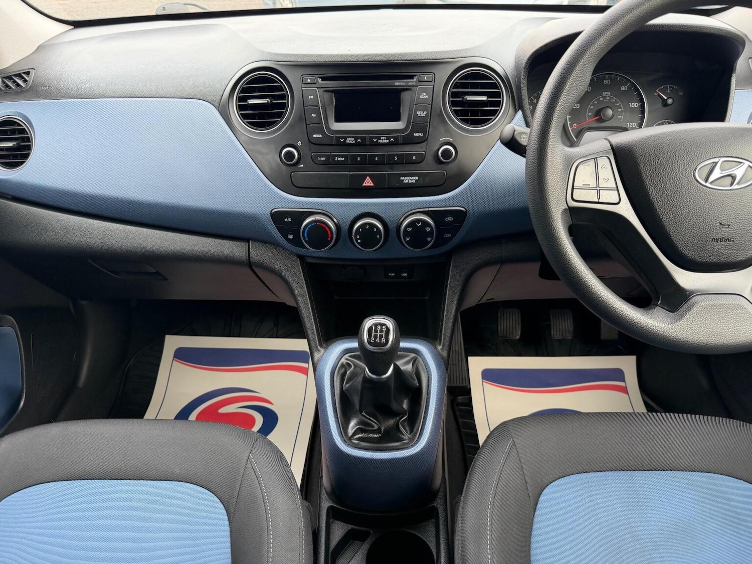 Used Hyundai i10 2015 for sale - 77036124: Photo 11