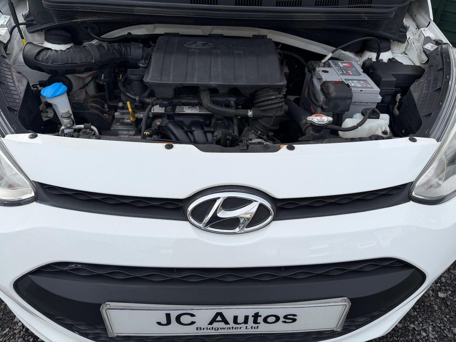 Used Hyundai i10 2015 for sale - 77036124: Photo 24