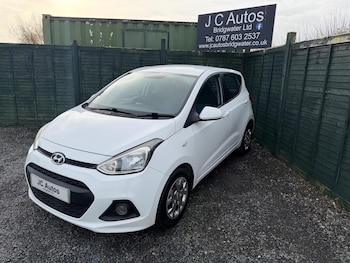 Used Hyundai i10 2015 for sale - 77036124: Photo