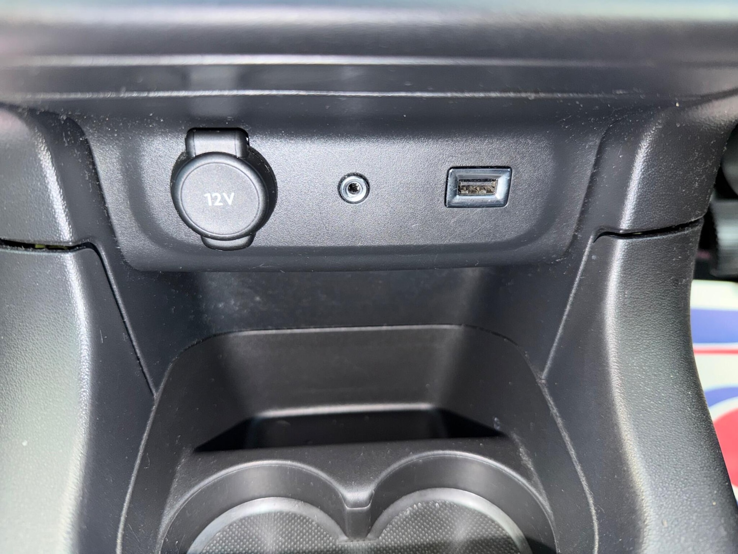 Used Citroen C3 2017 for sale - 76965424: Photo 27