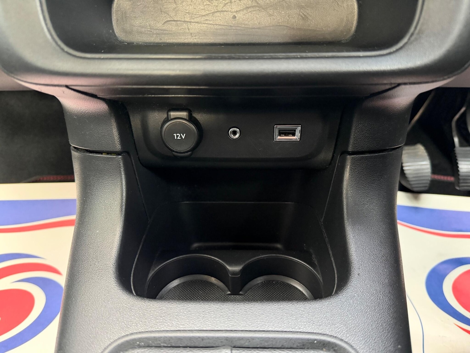 Used Citroen C3 2017 for sale - 76965424: Photo 28