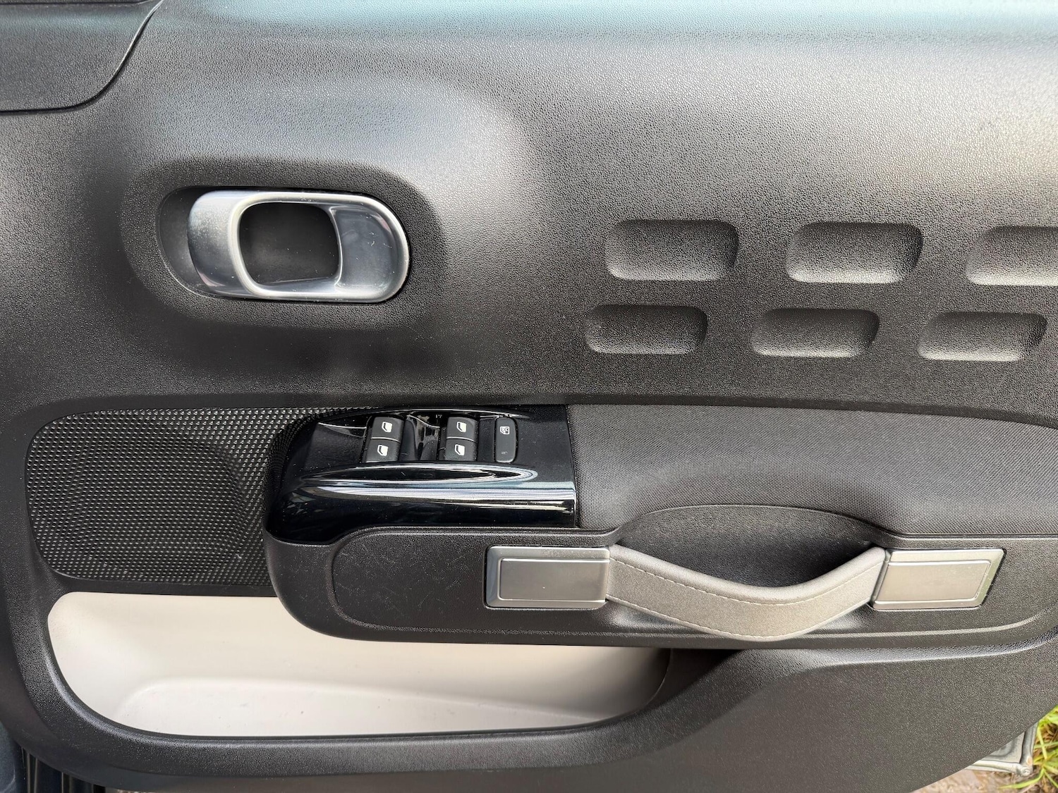 Used Citroen C3 2017 for sale - 76965424: Photo 29