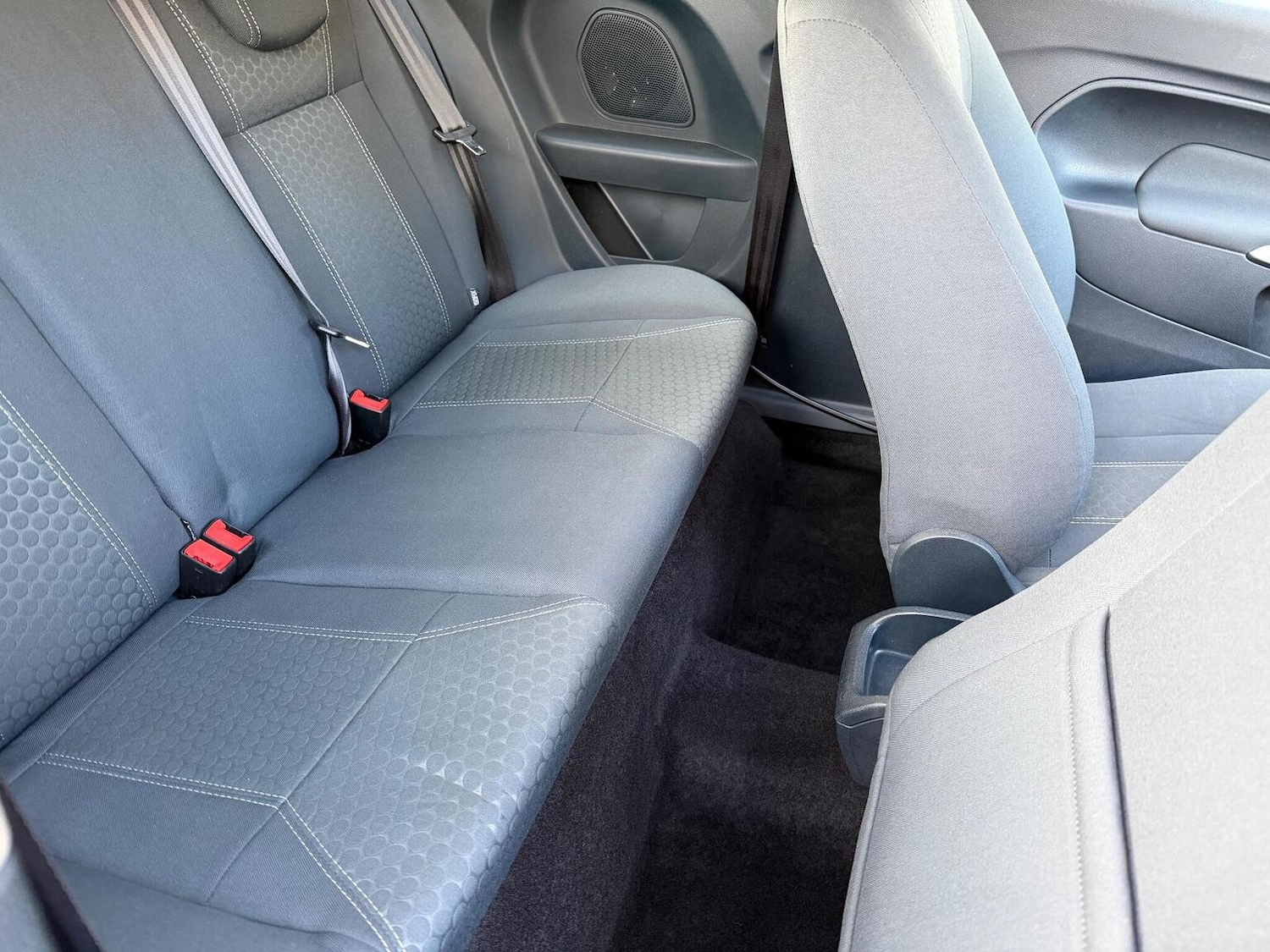 Used Ford Fiesta 2012 for sale - 77195486: Photo 18