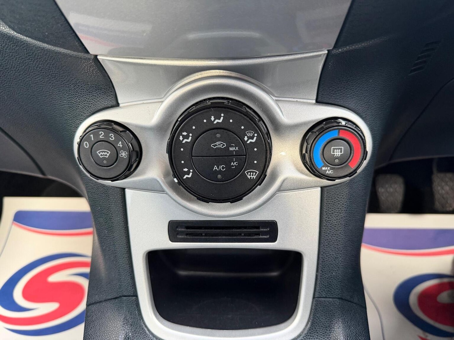 Used Ford Fiesta 2012 for sale - 77195486: Photo 25