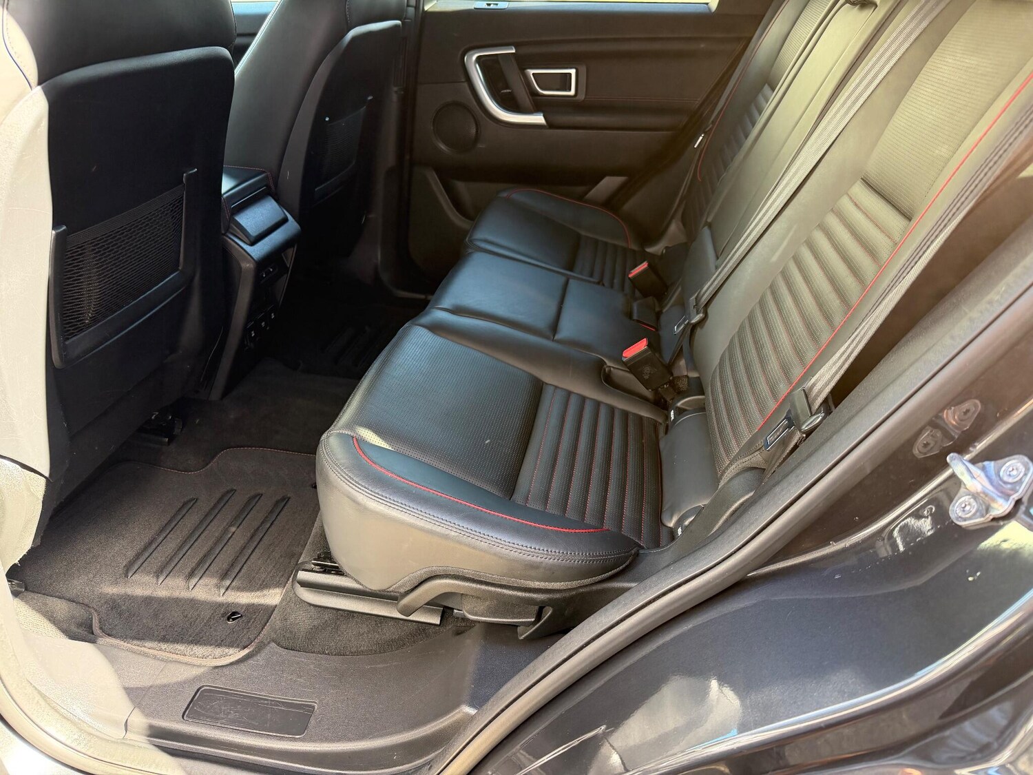 Used Land Rover Discovery Sport 2018 for sale - 76584577: Photo 18