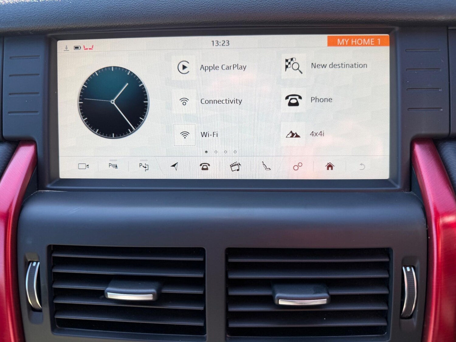 Used Land Rover Discovery Sport 2018 for sale - 76584577: Photo 32