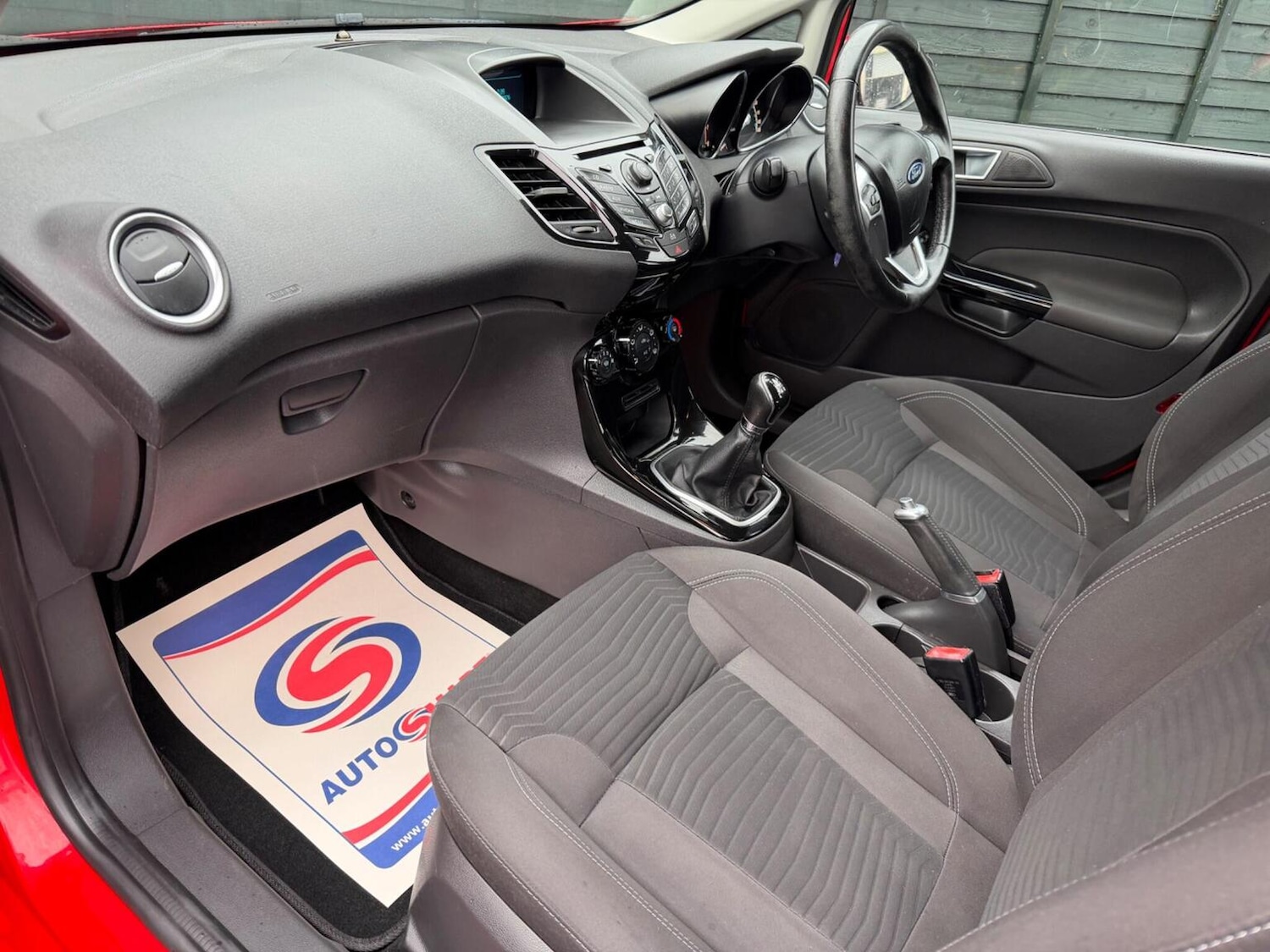 Used Ford Fiesta 2014 for sale - 77258548: Photo 23