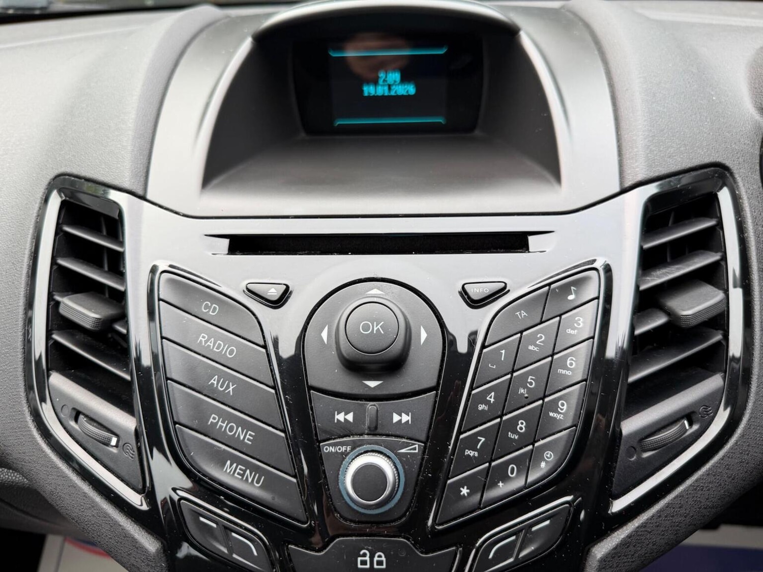 Used Ford Fiesta 2014 for sale - 77258548: Photo 26