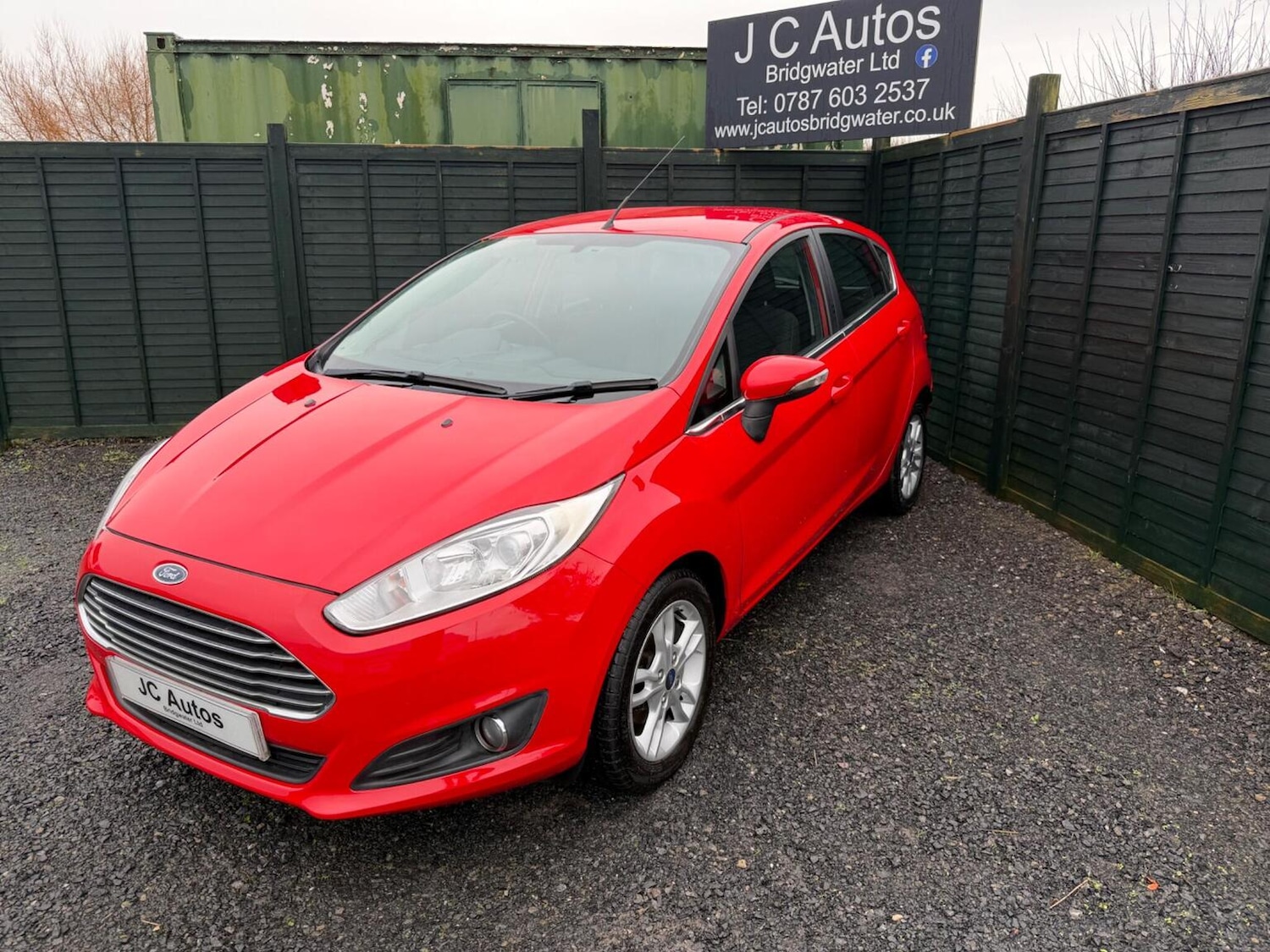 Used Ford Fiesta 2014 for sale - 77258548: Photo 4
