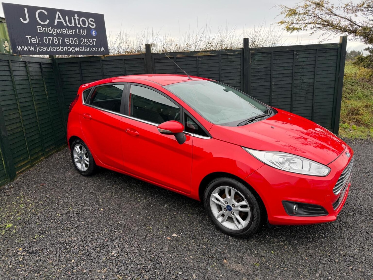 Used Ford Fiesta 2014 for sale - 77258548: Photo 9