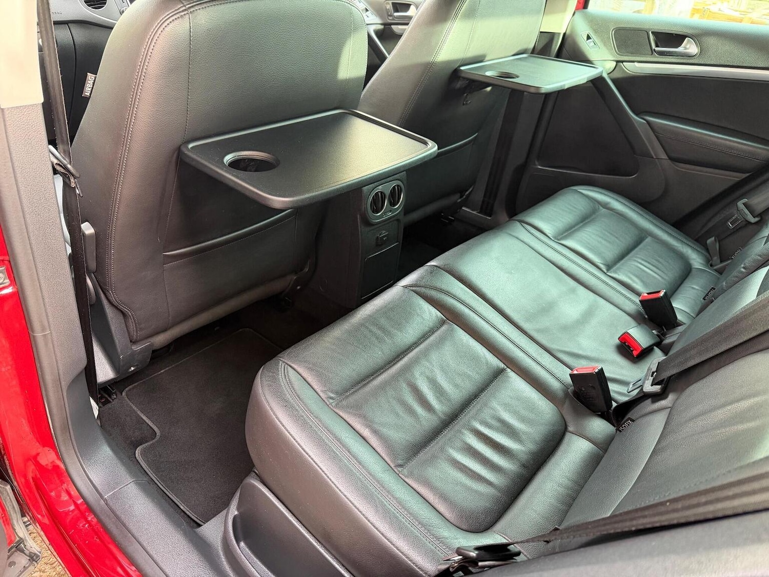 Used Volkswagen Tiguan 2015 for sale - 77154441: Photo 21