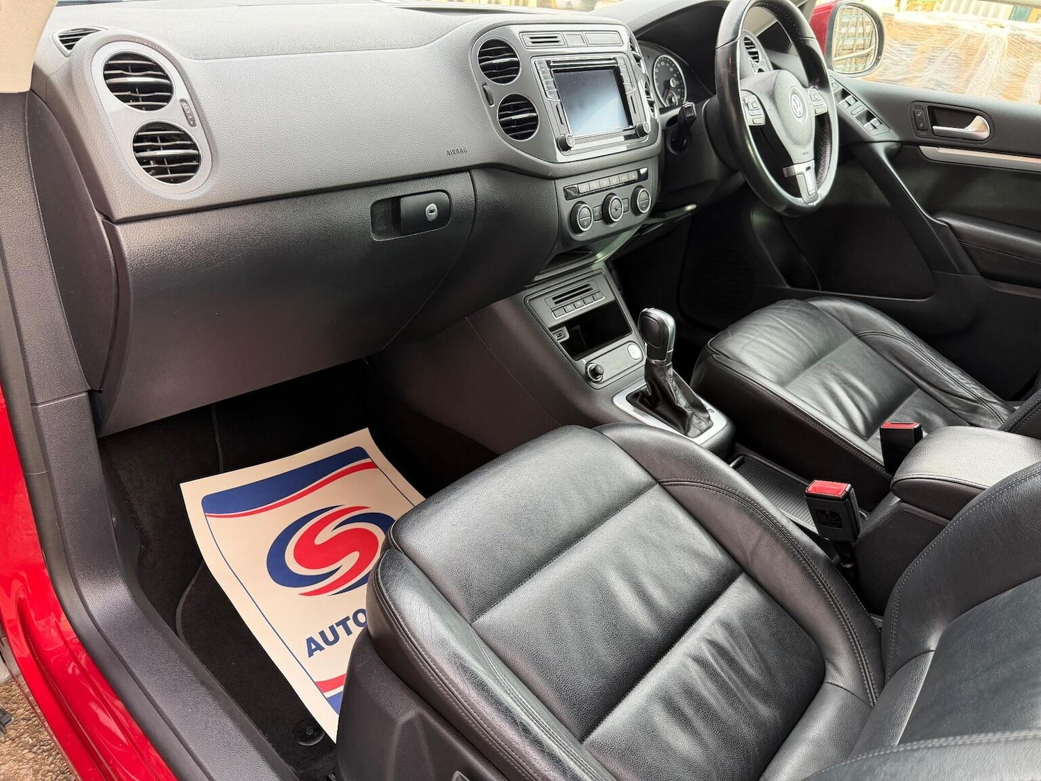 Used Volkswagen Tiguan 2015 for sale - 77154441: Photo 24